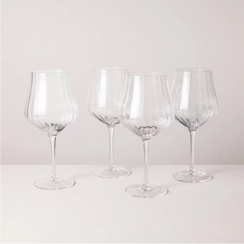 Hearth & Hand with Magnolia **Set of 4** 20oz Wine Glasses Clear BRAND NEW